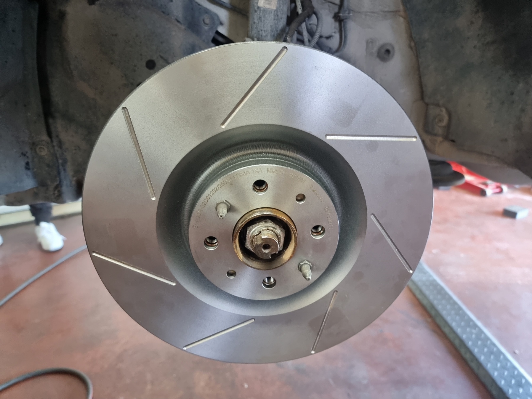 HyperBrake Motorsport Front 4pot Big Brake Kit without calipers for Fiat Bravo II for Brembo calipers from Alfa Romeo 159 TBi/Renault Megane RS and monoblock brake discs 330x28mm - Image 3